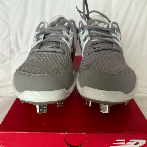 new balance softball cleats black